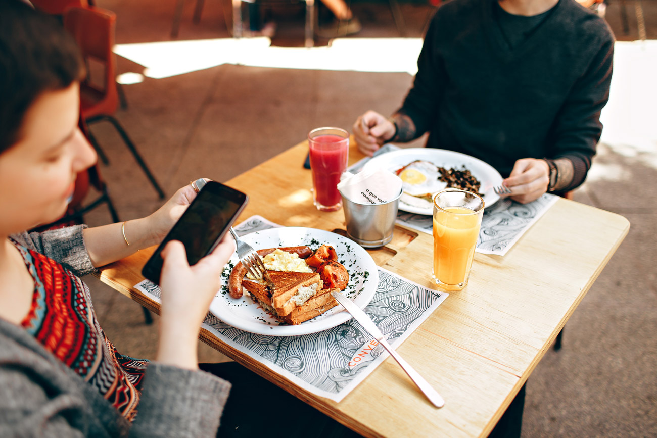 Restaurants Reach More Customers with Mobile Text Marketing